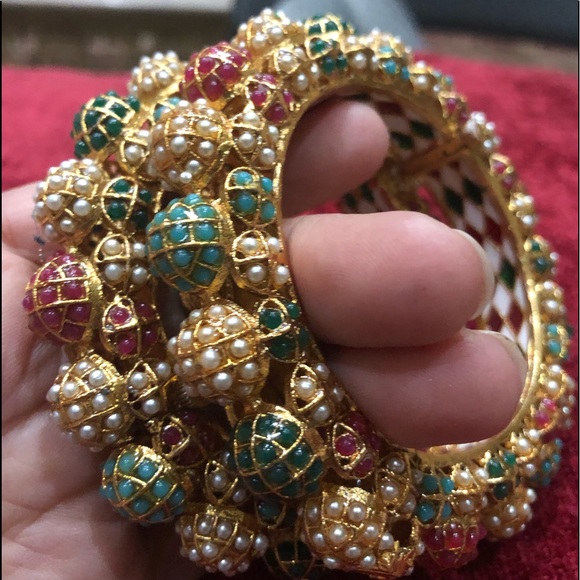 Beautiful navrattan two bracelets - Picture 1 of 2